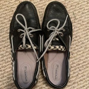 Sperry Topsiders